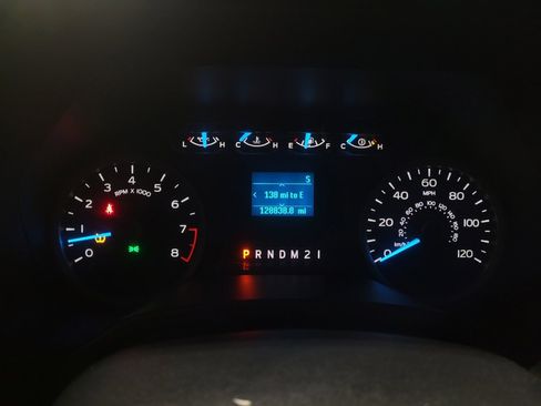 Used 2018 Ford F150 XLT image 23