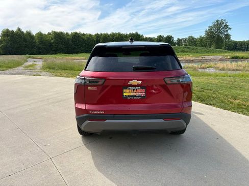 New 2026 Chevrolet Equinox LT w/ Convenience Package II FWD image 8