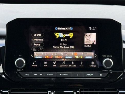 Certified 2024 Nissan Pathfinder SV image 28