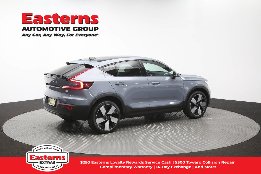 Used 2023 Volvo C40 P8 Recharge Ultimate AWD/4WD image 43