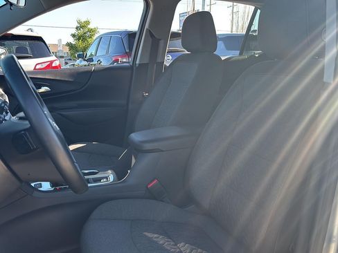 Used 2024 Chevrolet Equinox LT AWD/4WD image 19