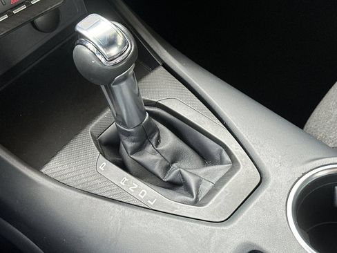 Used 2024 Ford Mustang Coupe RWD image 20