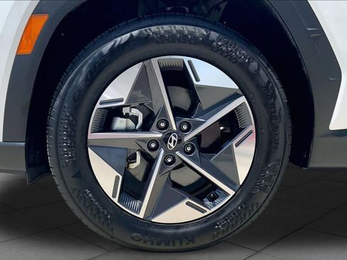 Used 2025 Hyundai Tucson SEL FWD image 10