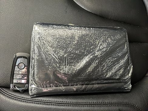 Certified 2022 Lincoln Nautilus AWD w/ Premium Package image 26