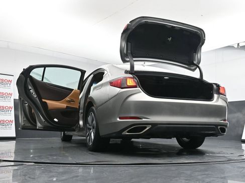 Used 2021 Lexus ES 350 w/ Accessory Package 2 image 45