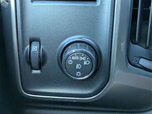 Used 2018 Chevrolet Silverado 1500 LT w/ All Star Edition RWD image 23