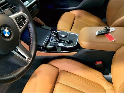 Certified 2022 BMW X4 M40i w/ Premium Package image 16