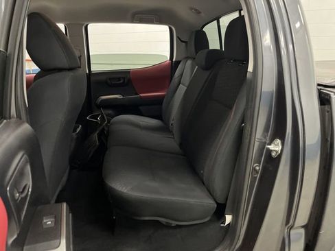 Used 2020 Toyota Tacoma SR5 image 27