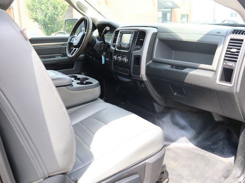 Used 2017 RAM 2500 Tradesman w/ Power & Remote Entry Group RWD image 18