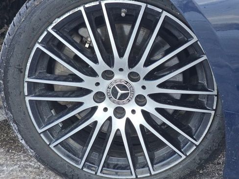 Used 2023 Mercedes-Benz C 300 C 300 image 9