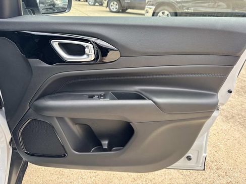 New 2026 Jeep Compass Latitude AWD/4WD image 15