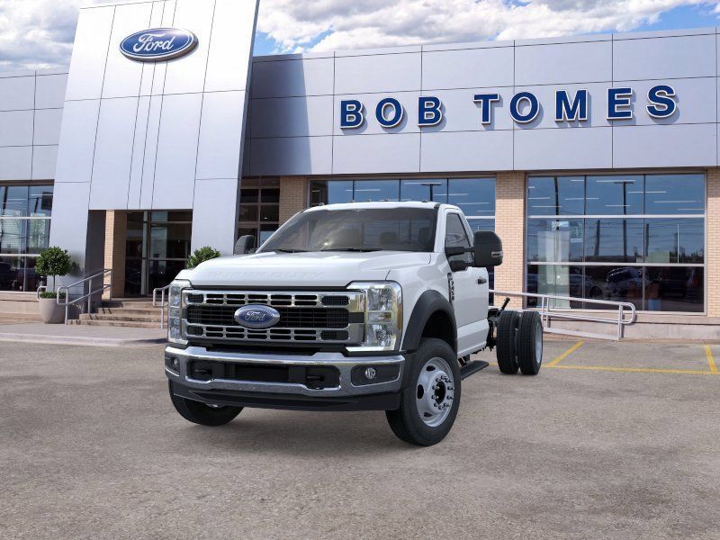 New 2026 Ford F450 XL w/ XL Chrome Package RWD image 2