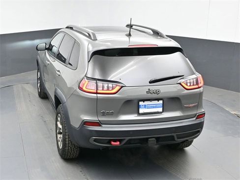 Used 2019 Jeep Cherokee Trailhawk w/ Comfort/Convenience Group image 42