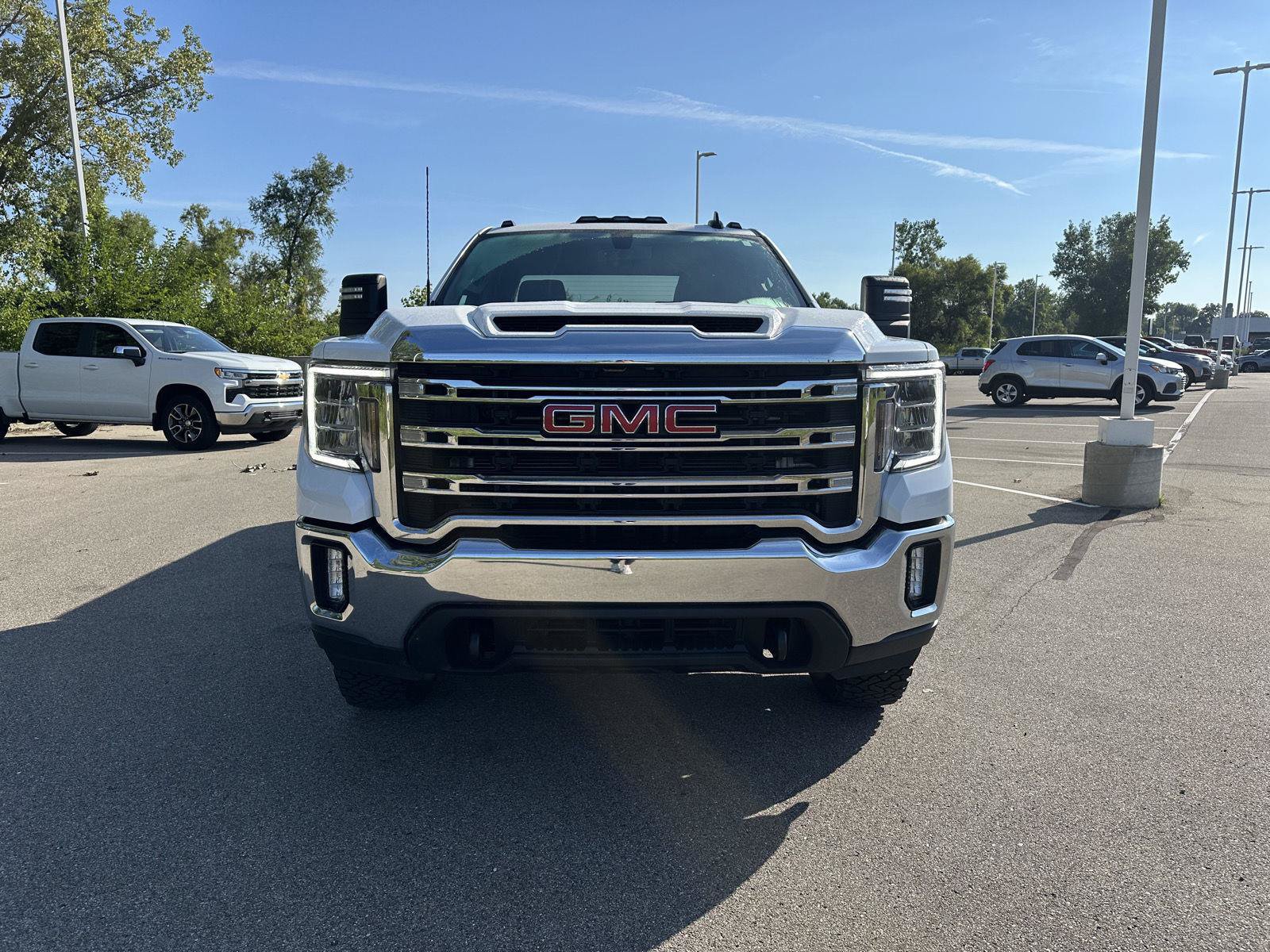 Used 2022 GMC Sierra 2500 SLE w/ SLE Convenience Package AWD/4WD image 10