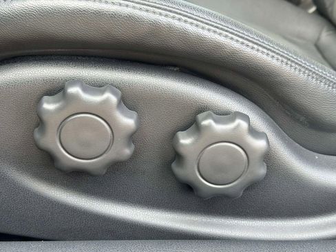 Certified 2024 Nissan Z Performance image 14