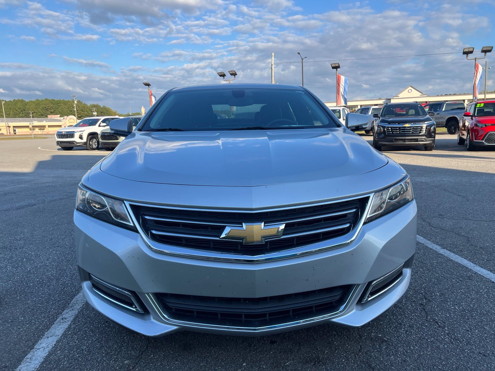Used 2019 Chevrolet Impala LT w/ Sunroof and Spoiler Package FWD image 8