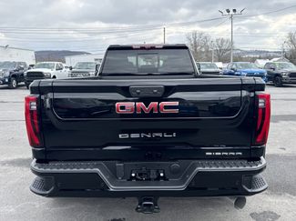 New 2026 GMC Sierra 3500 Denali w/ Technology Package video 4