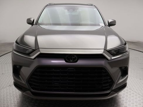 Used 2025 Toyota Grand Highlander AWD Hybrid image 5