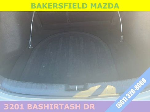 Used 2024 Kia Forte LXS image 17