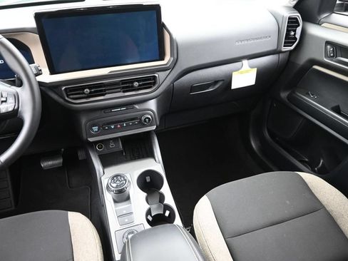 Used 2025 Ford Bronco Sport Big Bend w/ Convenience Package AWD/4WD image 15