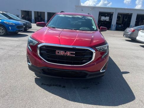 Used 2020 GMC Terrain SLE w/ Driver Convenience Package FWD image 10