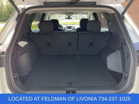 Used 2024 Chevrolet Equinox LT FWD image 24
