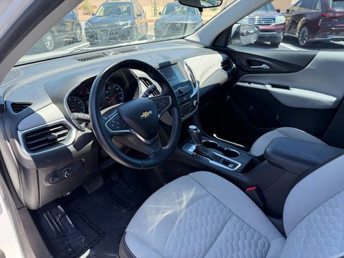 Used 2018 Chevrolet Equinox LT FWD image 6
