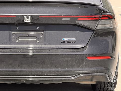 Used 2024 Honda Accord Sport image 5
