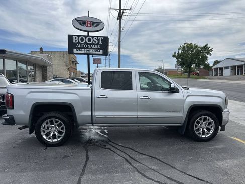 Used 2017 GMC Sierra 1500 SLT w/ SLT Premium Package AWD/4WD image 8