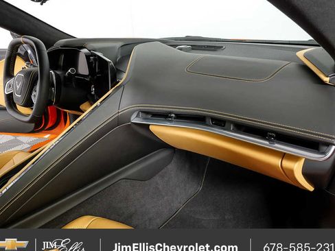 Used 2024 Chevrolet Corvette Stingray Premium Conv w/ 3LT image 19