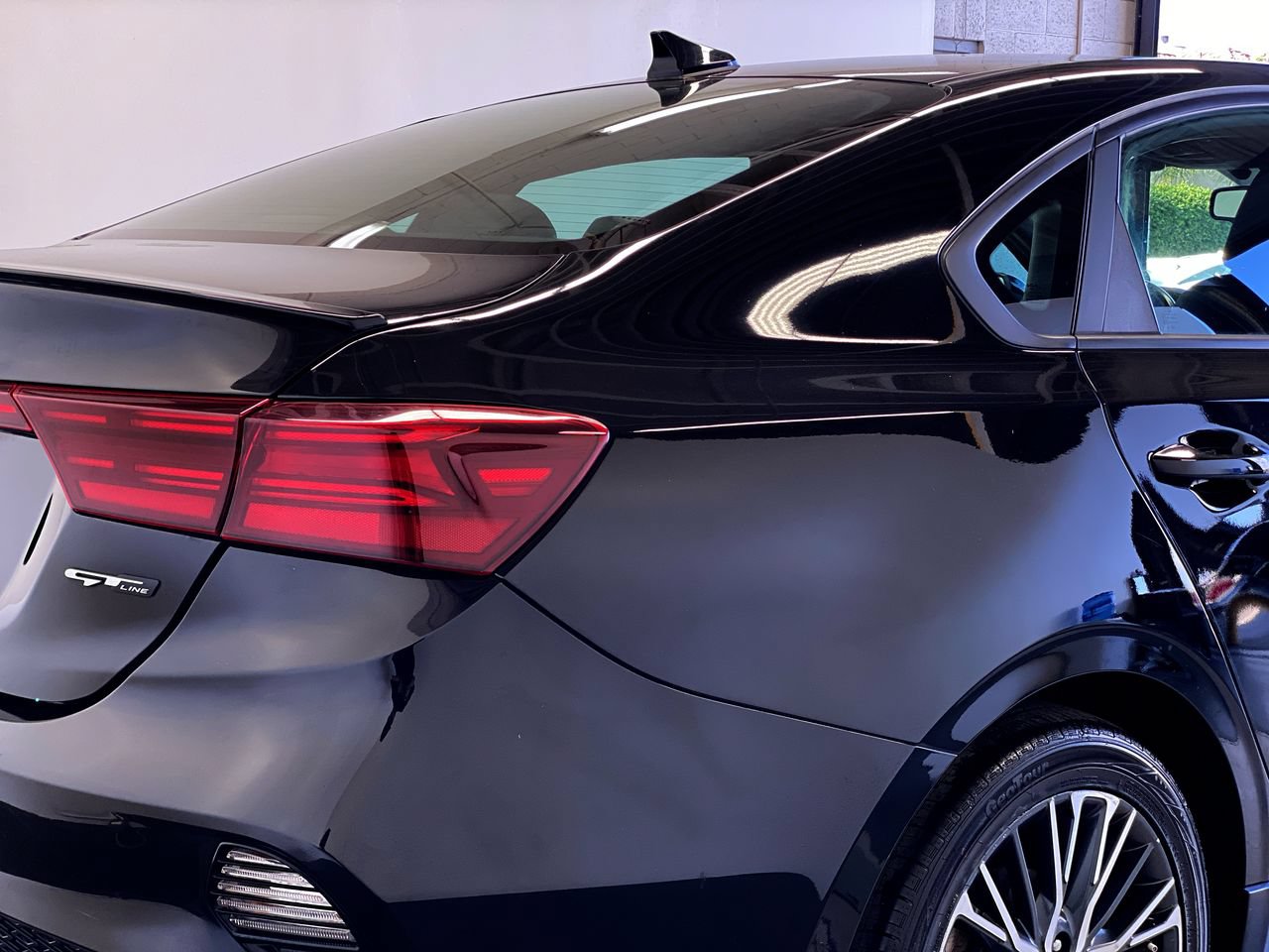 Certified 2023 Kia Forte GT-Line FWD image 10