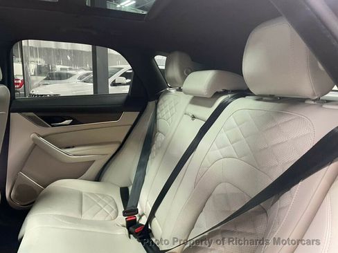 Used 2021 Jaguar F-PACE S image 19
