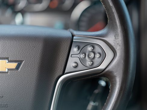 Used 2015 Chevrolet Silverado 1500 LTZ AWD/4WD image 16