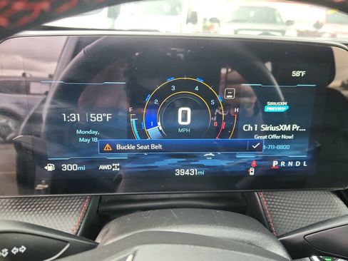 Used 2025 Chevrolet Equinox RS AWD/4WD image 20
