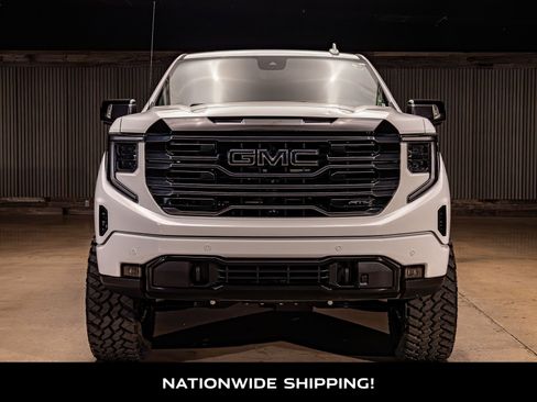 Used 2025 GMC Sierra 1500 AT4 w/ AT4 Premium Package image 4