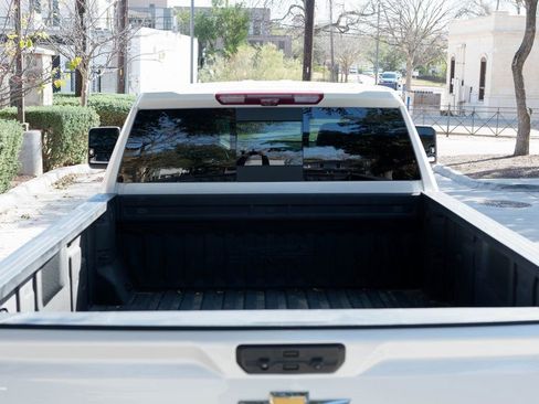 Used 2024 Chevrolet Silverado 3500 High Country w/ High Country Premium Package image 28