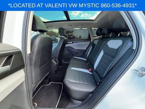 Certified 2023 Volkswagen Taos SEL image 10