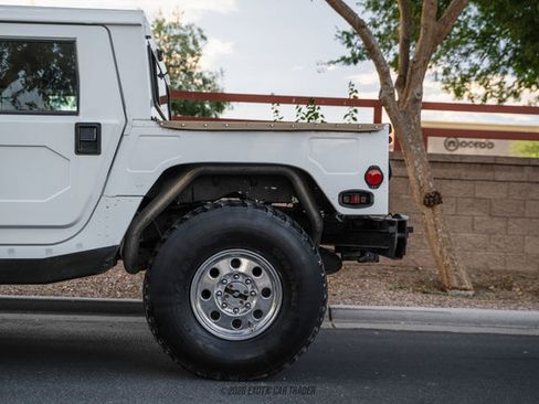 Used 1994 HUMMER H1 4-Door Hard Top AWD/4WD image 4