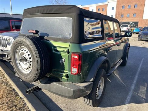 Used 2022 Ford Bronco 4-Door image 4