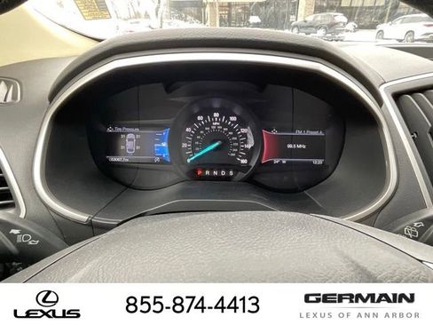 Used 2020 Ford Edge SEL image 17