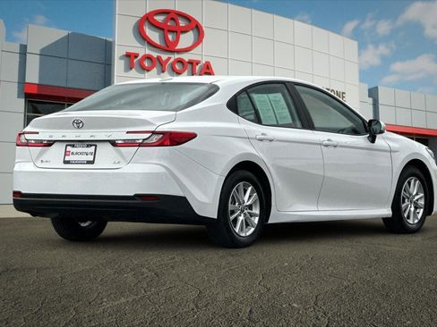 Certified 2025 Toyota Camry LE FWD image 3