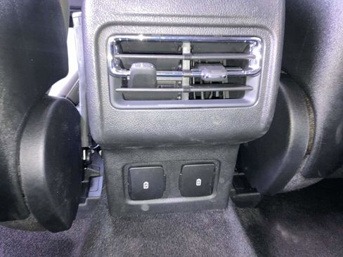 New 2025 Lincoln Corsair FWD w/ Equipment Group 101A image 18