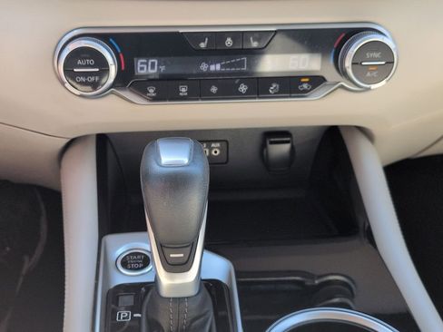 Used 2021 Nissan Altima 2.5 SL FWD image 19