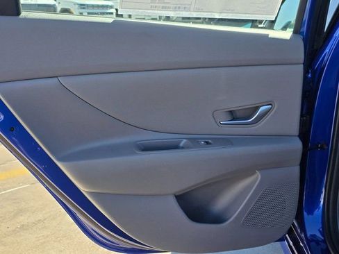 New 2026 Hyundai Elantra SEL Sport image 19