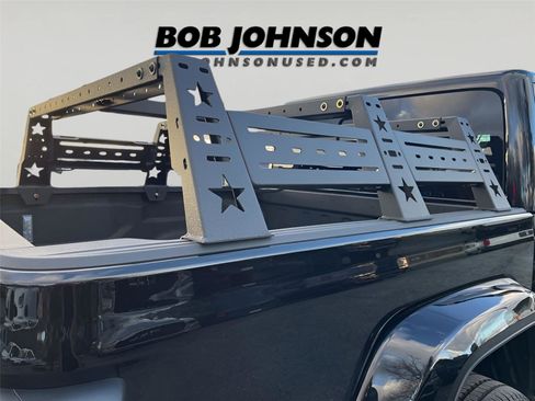 Used 2023 Jeep Gladiator Overland image 38