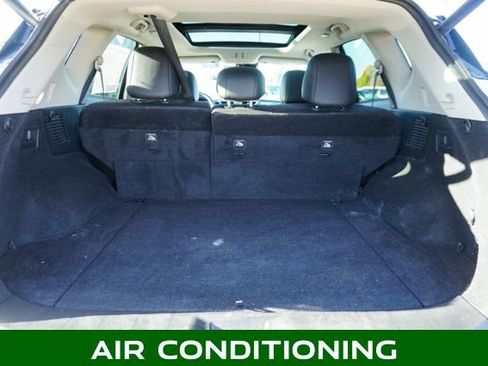 Used 2024 Nissan Murano SL image 8