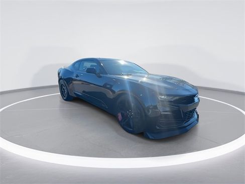 Used 2023 Chevrolet Camaro SS w/ Redline Edition image 2
