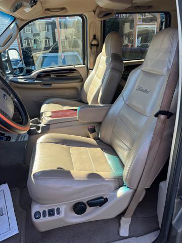 Used 2003 Ford Excursion Limited AWD/4WD image 9