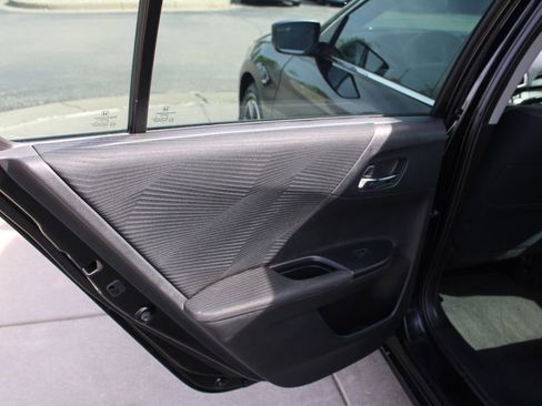 Used 2017 Honda Accord LX image 22