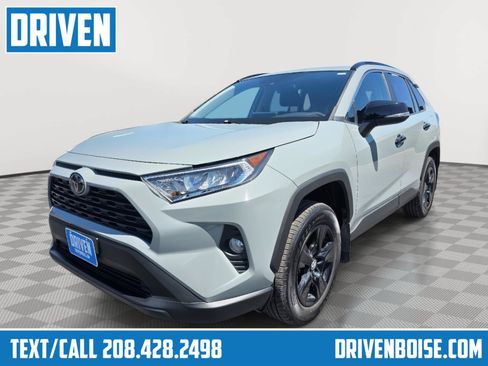 Used 2021 Toyota RAV4 XLE w/ Convenience Package AWD/4WD image 1
